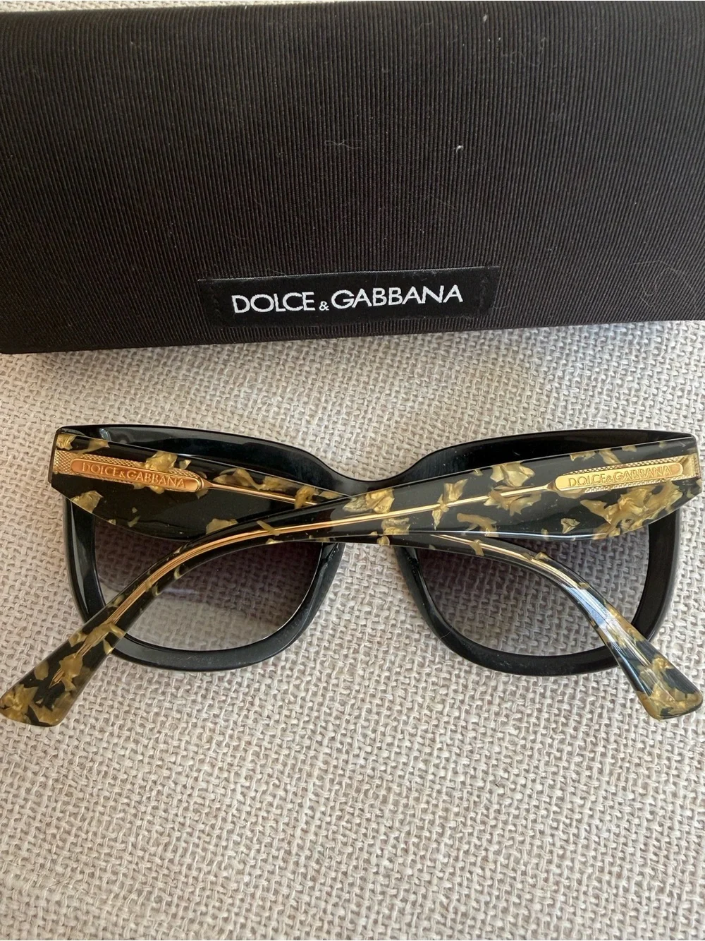 Dolce & Gabbana Gold Leaf Leaf Gold Black